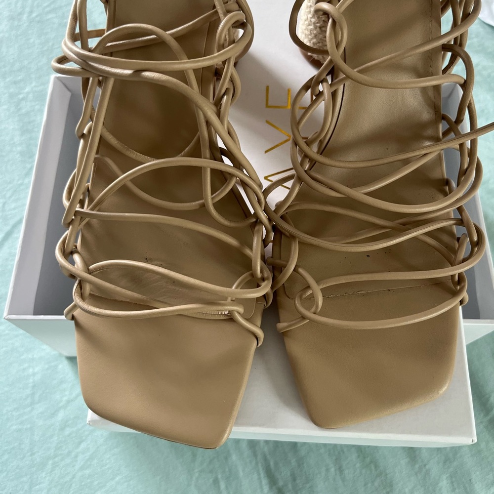 Raye the Label Damaris Heel in Nude - Picture 4 of 5